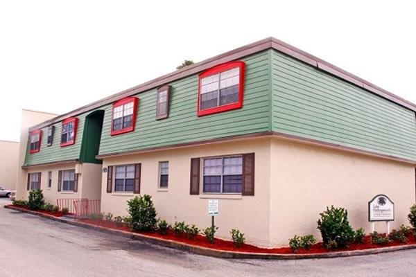 Lake Hollingsworth Apartments