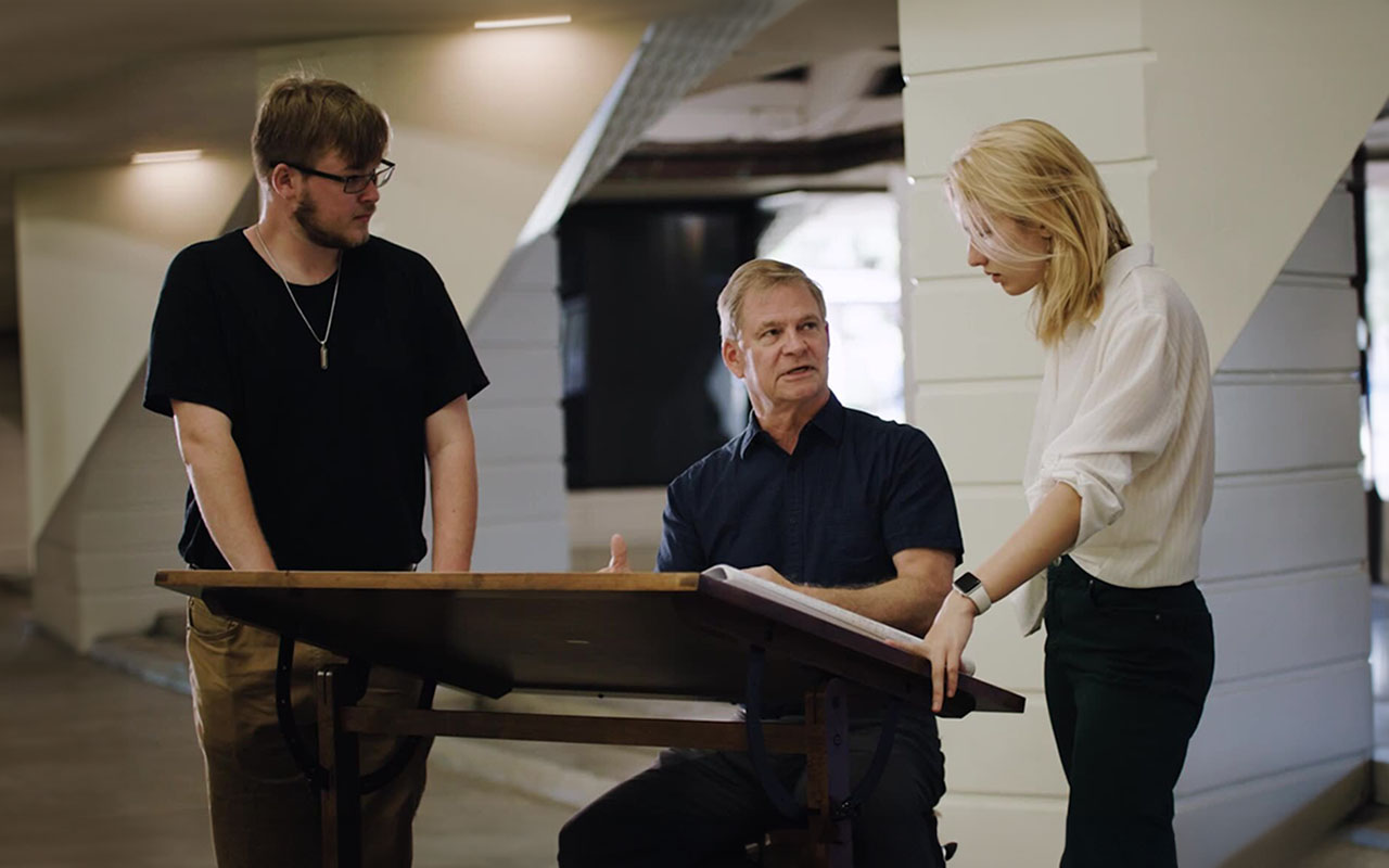 Personalized Immersive Education